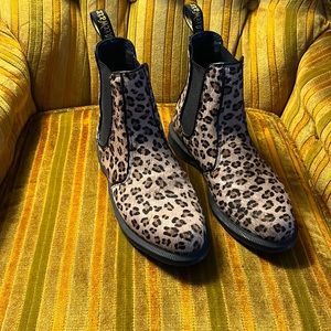 Dr Marten Flora Leopard Boot US W 10